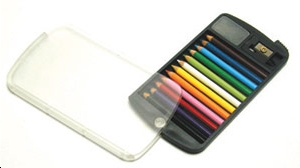 Set 12 creioane colorate mici cu radiera si ascutitoare | Letterbox