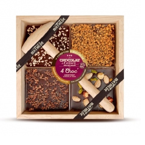 Ciocolata in cutie de lemn Comptoir de Mathilde neagra asortiment | Comptoir de Mathilde