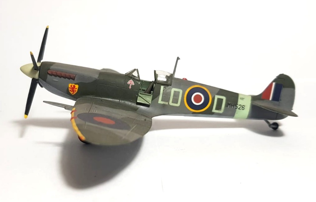 Kit de construit - Avion Spitfire MK.IX | Italeri - 2