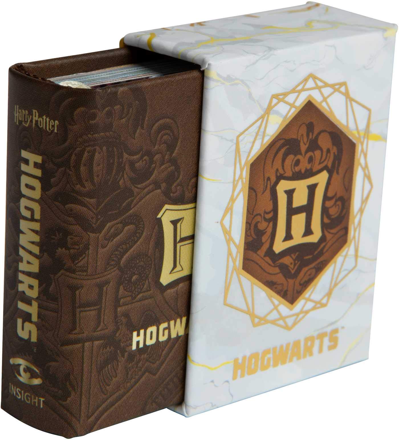 Harry Potter: Hogwarts School of Witchcraft and Wizardry (Tiny Book) | Jody Revenson