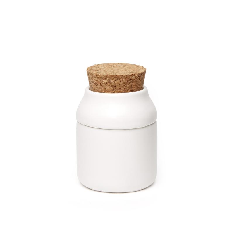 Ustensila mica pentru macinat - Ceramic Grinder and Jar Small White | Kikkerland - 1 | YEO