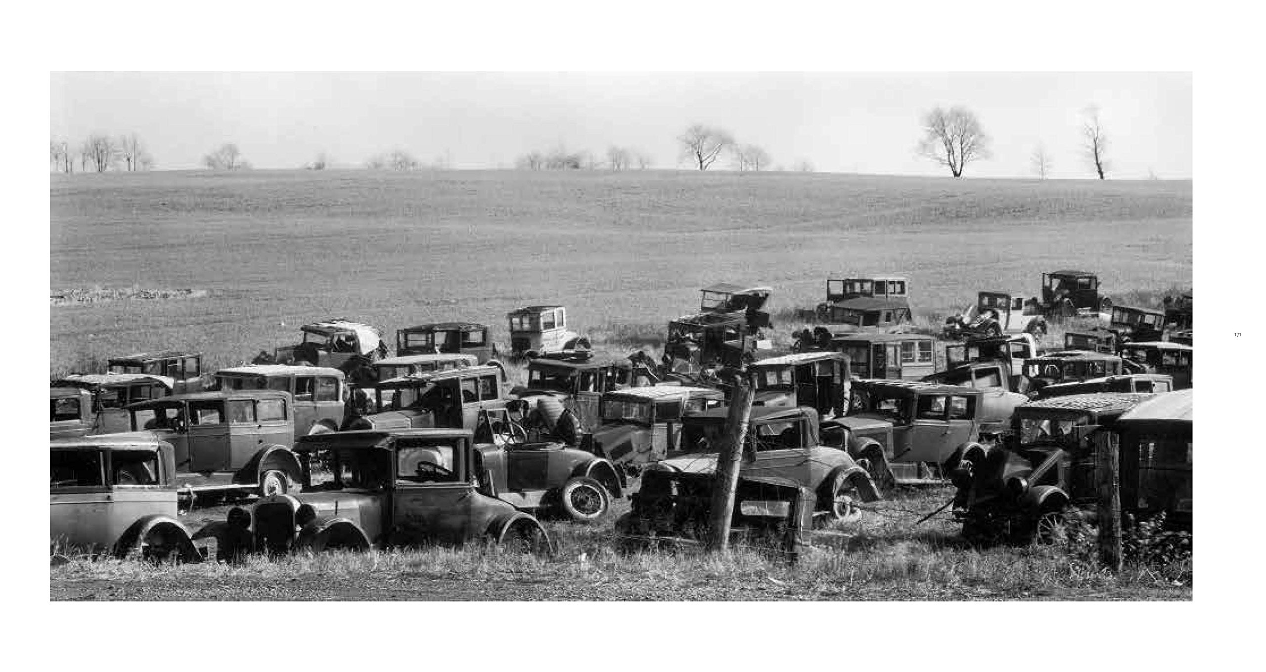 Walker Evans – Depth of Field | John T. Hill - 3 | YEO