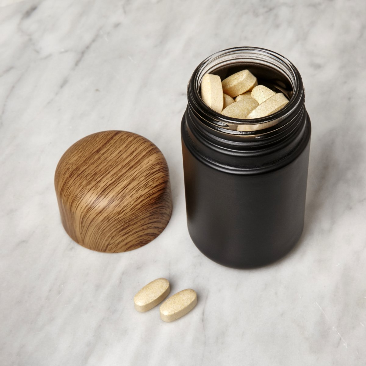 Cutie cu capac - Container with Wood Cap - Black | Kikkerland - 1 | YEO