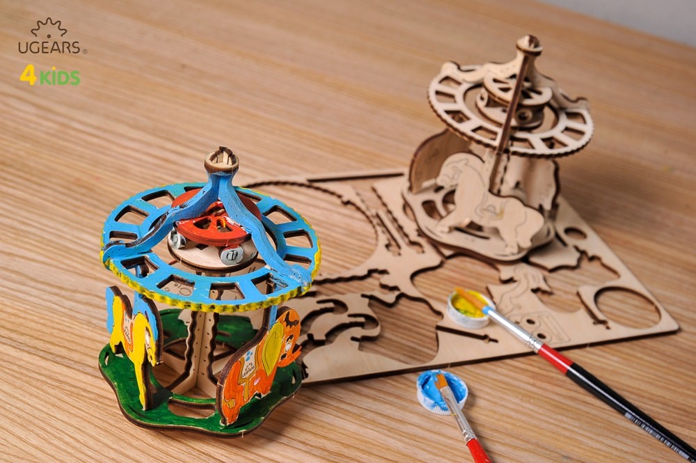 Puzzle 3D de colorat - Merry-go-round | Ugears - 1