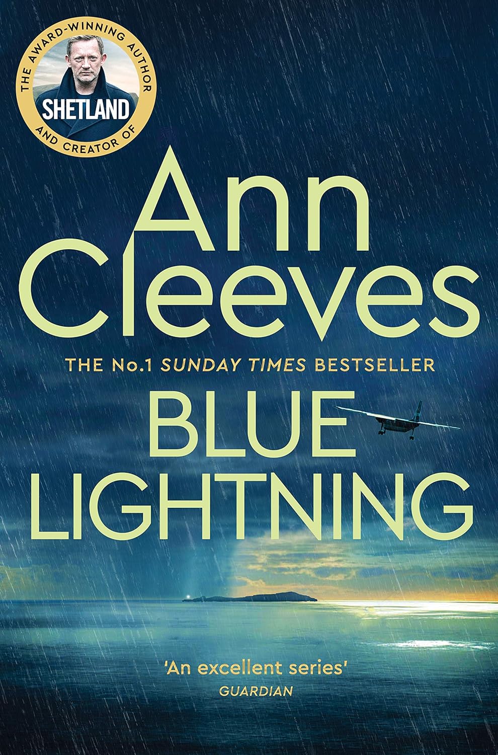 Blue Lightning | Ann Cleeves - 1 | YEO