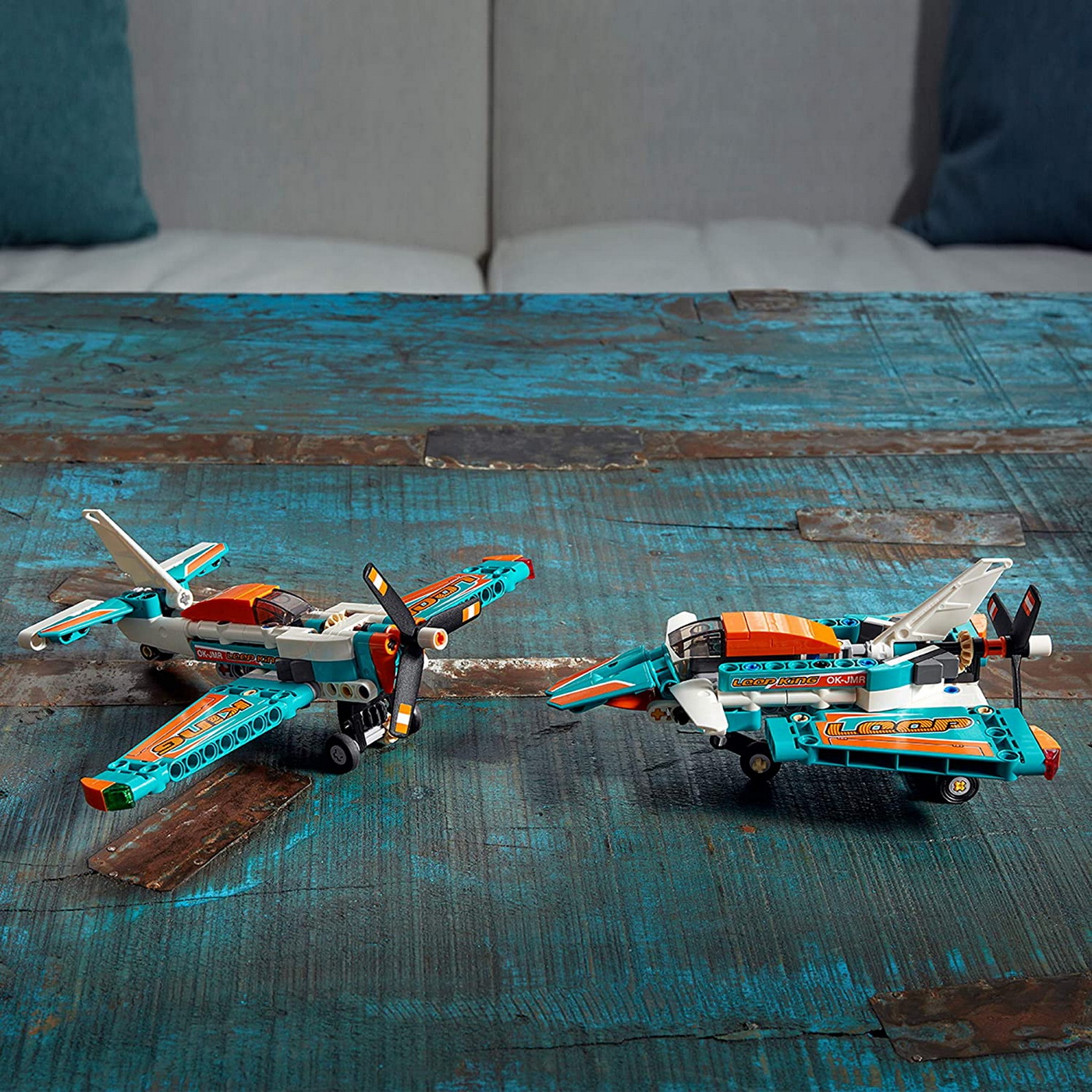 LEGO Technic - Race Plane (42117) | LEGO - 2