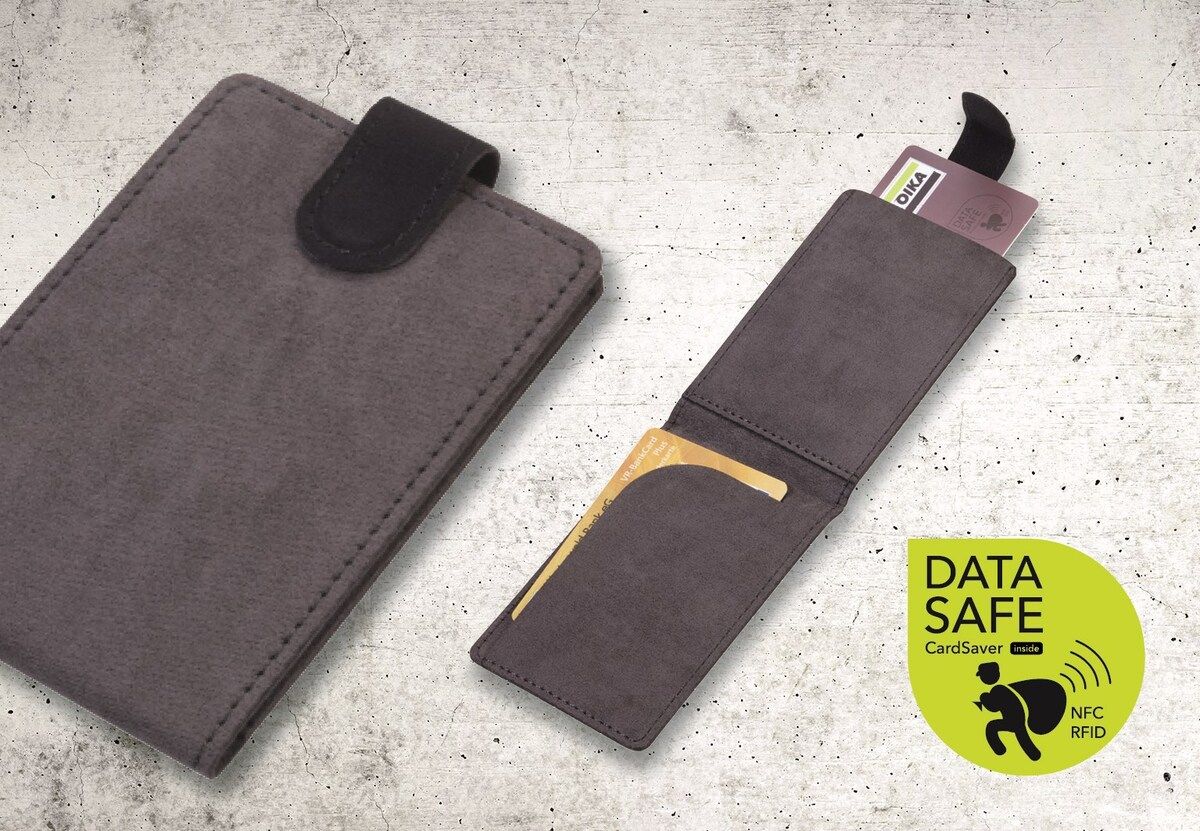 Portcard - Velvet Safe Credit Card Holder | Troika - 1 | YEO